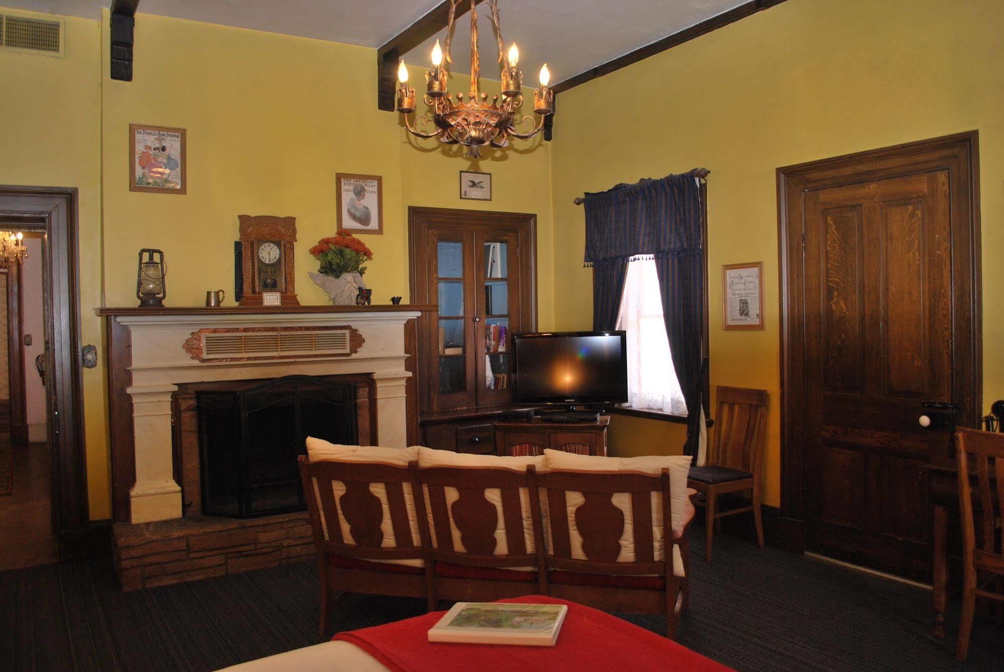 The Cottage At 241 North St. George Exterior photo